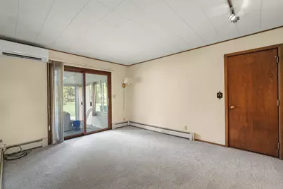 1504 W Decorah Rd, West Bend, WI 53095 - Photo 17