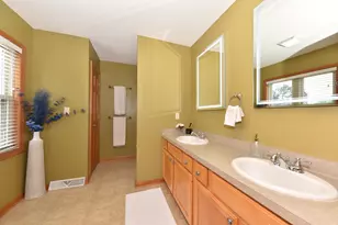 3234 S 57th St, Milwaukee, WI 53219 - Photo 31