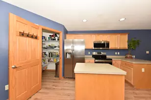3234 S 57th St, Milwaukee, WI 53219 - Photo 17