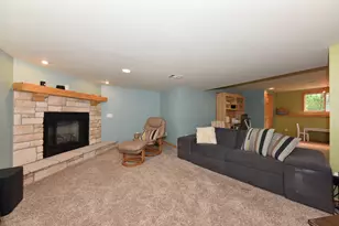 3234 S 57th St, Milwaukee, WI 53219 - Photo 35