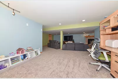 3234 S 57th St, Milwaukee, WI 53219 - Photo 37