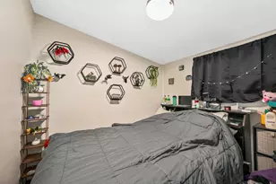 2727 S Austin St, Milwaukee, WI 53207 - Photo 5