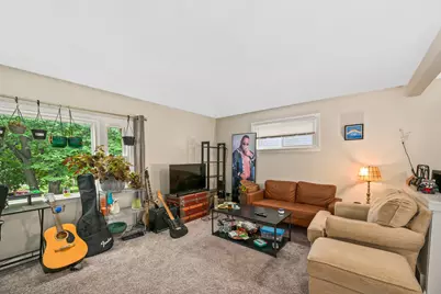 2727 S Austin St, Milwaukee, WI 53207 - Photo 9