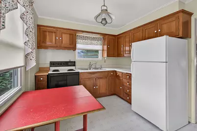1058  7th Ave, Grafton, WI 53024 - Photo 11