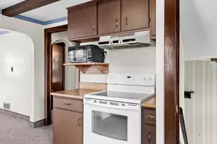 2600 Jackson St, Two Rivers, WI 54241 - Photo 13