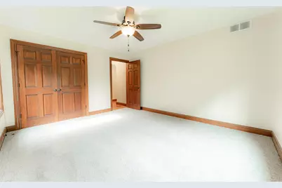 5020  Pine Tree Cir, Racine, WI 53402 - Photo 27