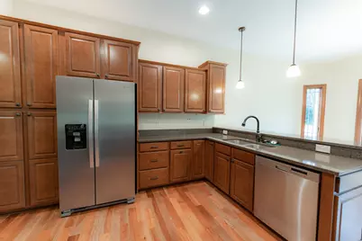5020  Pine Tree Cir, Racine, WI 53402 - Photo 37