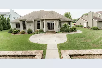 5020  Pine Tree Cir, Racine, WI 53402 - Photo 9