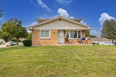 3764 E College Ave #3764A, Cudahy, WI 53110 - Photo 3