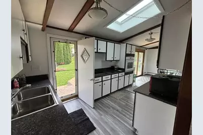 125 E Spaulding St, Watertown, WI 53098 - Photo 19