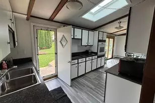 125 E Spaulding St, Watertown, WI 53098 - Photo 19