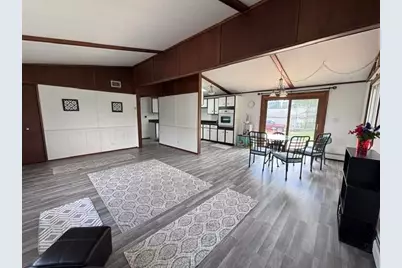 125 E Spaulding St, Watertown, WI 53098 - Photo 13