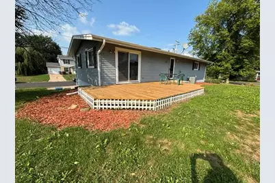 125 E Spaulding St, Watertown, WI 53098 - Photo 5