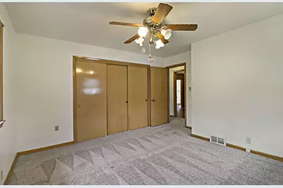 8920  20th Ave, Pleasant Prairie, WI 53143 - Photo 17