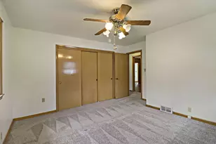 8920 20th Ave, Pleasant Prairie, WI 53143 - Photo 17