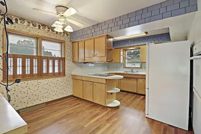 8920  20th Ave, Pleasant Prairie, WI 53143 - Photo 9