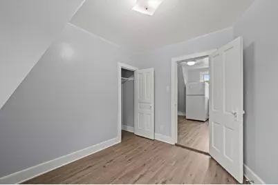 3026 W Eggert Pl, Milwaukee, WI 53209 - Photo 21