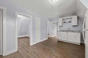 3026 W Eggert Pl., Milwaukee, WI 53209 - Photo 13