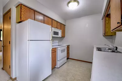 1141  Vogt Dr #3, West Bend, WI 53095 - Photo 3
