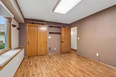W235N6482  Outer Circle Dr, Sussex, WI 53089 - Photo 23