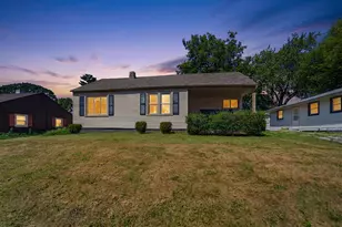 2018 Cleveland Ave, Racine, WI 53405 - Photo 1