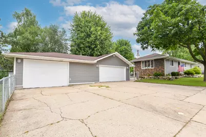 619  Phoenix St, Delavan, WI 53115 - Photo 31