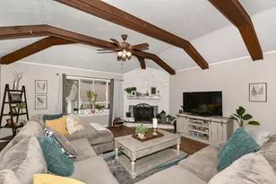 619 Phoenix St, Delavan, WI 53115 - Photo 3