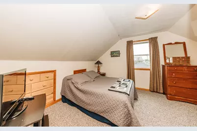 1332 S 94th St, West Allis, WI 53214 - Photo 19