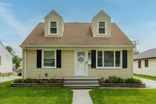 1332 S 94th St, West Allis, WI 53214 - Photo 39