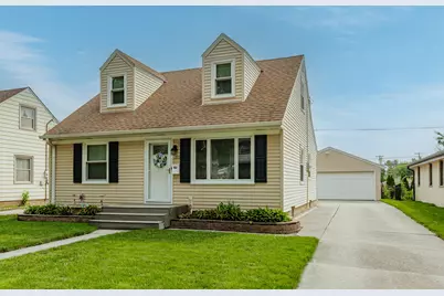 1332 S 94th St, West Allis, WI 53214 - Photo 1