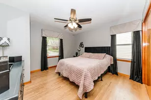 1332 S 94th St, West Allis, WI 53214 - Photo 11