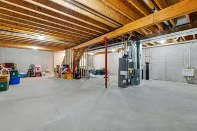 627  Lambert Ct, Slinger, WI 53086 - Photo 39