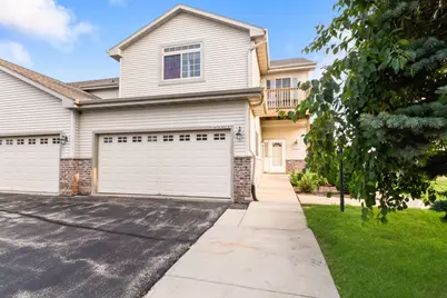 W197N16879  Stonewall Dr, Jackson, WI 53037 - Photo 13