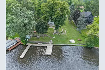5725 E Peninsula Dr, Racine, WI 53185 - Photo 5