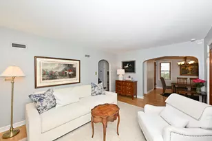 2603 N 66th St, Wauwatosa, WI 53213 - Photo 5