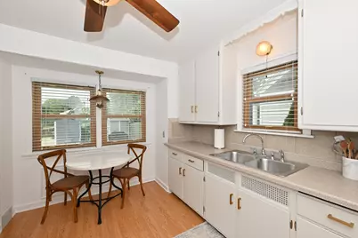 2603 N 66th St, Wauwatosa, WI 53213 - Photo 9