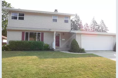 1708  Nagle Ave, Manitowoc, WI 54220 - Photo 1
