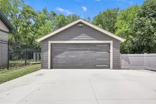 131 Kettle Moraine Dr, Slinger, WI 53086 - Photo 21