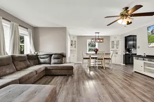 131 Kettle Moraine Dr, Slinger, WI 53086 - Photo 3