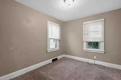 2639 N Hubbard St, Milwaukee, WI 53212 - Photo 13