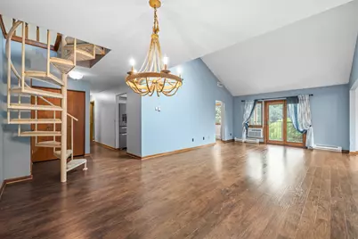 530 N Silverbrook Dr #327, West Bend, WI 53090 - Photo 11