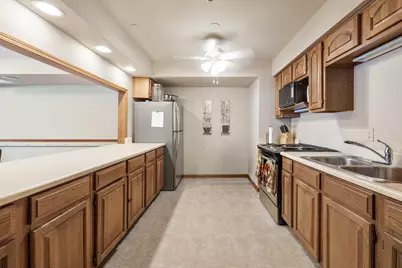 530 N Silverbrook Dr #327, West Bend, WI 53090 - Photo 41