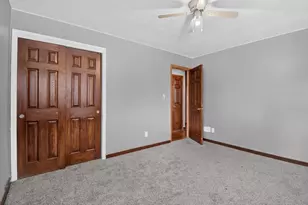925 Lockwood Ave, Racine, WI 53403 - Photo 17