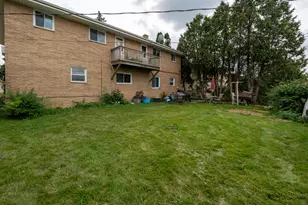 7712 W Morgan Ave, Milwaukee, WI 53220 - Photo 31
