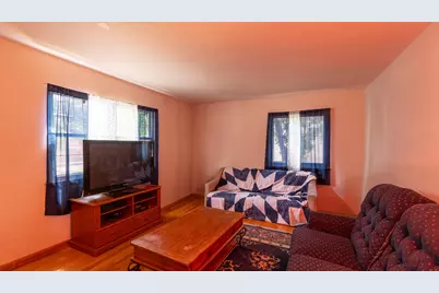 7712 W Morgan Ave, Milwaukee, WI 53220 - Photo 3