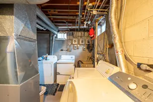 7712 W Morgan Ave, Milwaukee, WI 53220 - Photo 27