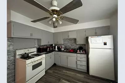 4048  Marquette Dr, Racine, WI 53402 - Photo 15