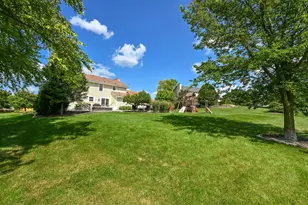 N108W15219 Bel Aire Ln, Germantown, WI 53022 - Photo 11