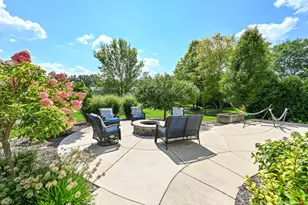 N108W15219 Bel Aire Ln, Germantown, WI 53022 - Photo 9