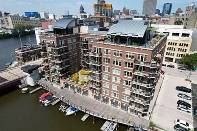 102 N Water St #308, Milwaukee, WI 53202 - Photo 37